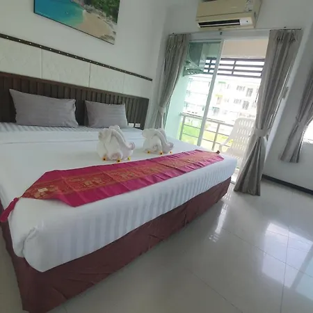 At Home Hotel Patong Bagian luar foto